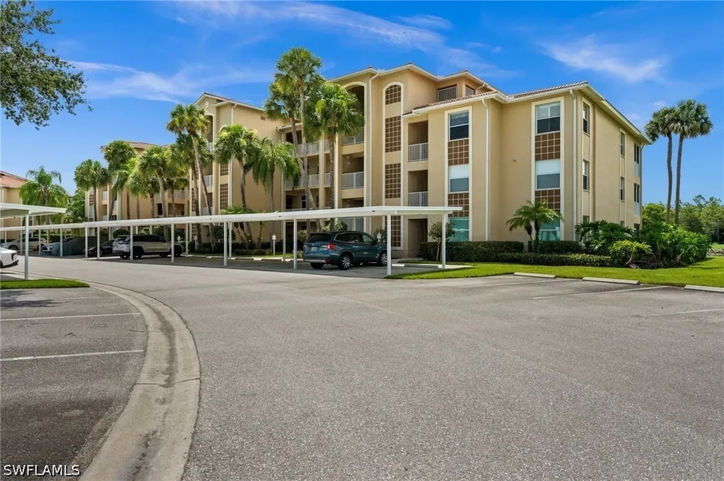 8600 Cedar Hammock Circle Naples FL 34112