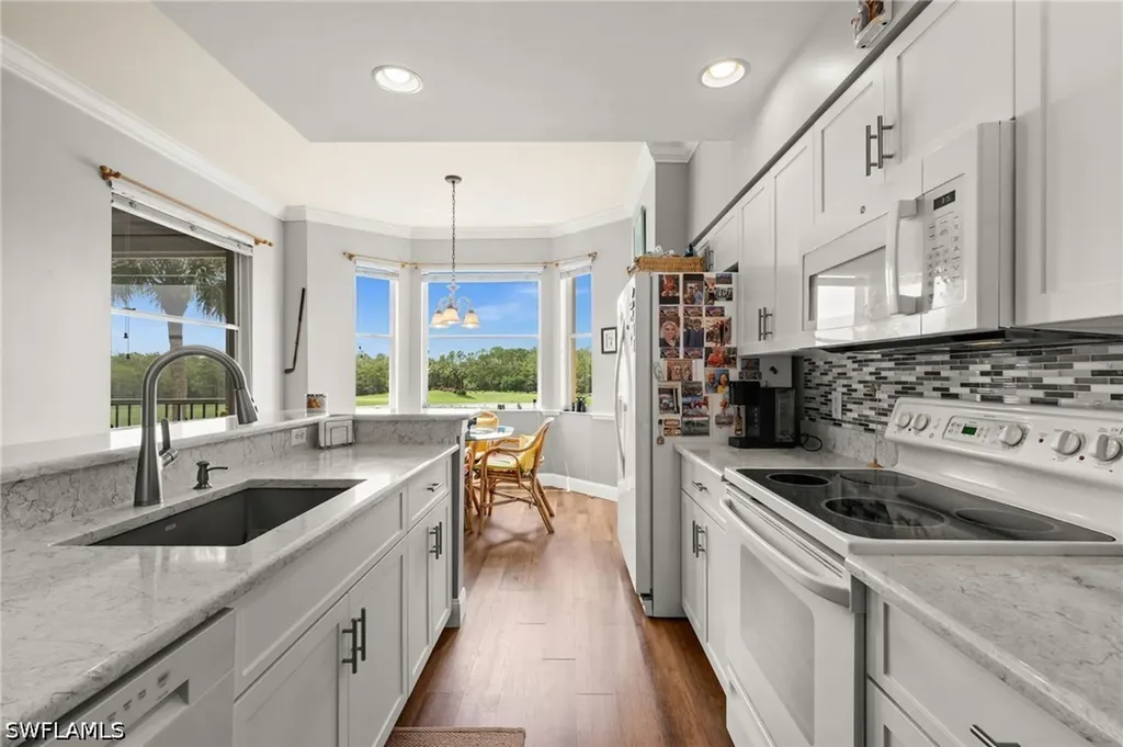 8600 Cedar Hammock Circle Naples FL 34112