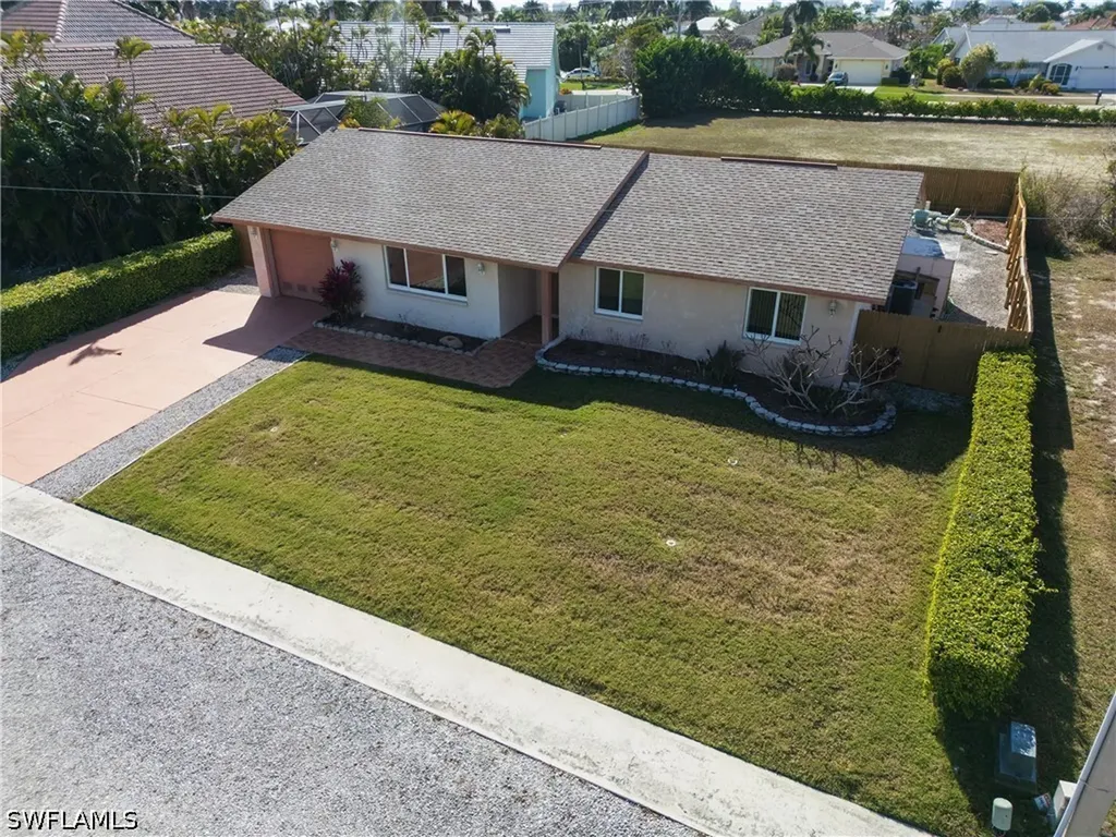 188 Gulfstream Street Marco Island FL 34145