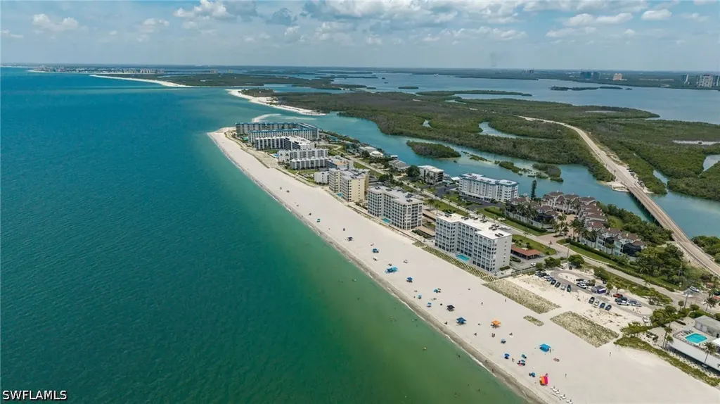 26000 Hickory Boulevard Bonita Springs FL 34134
