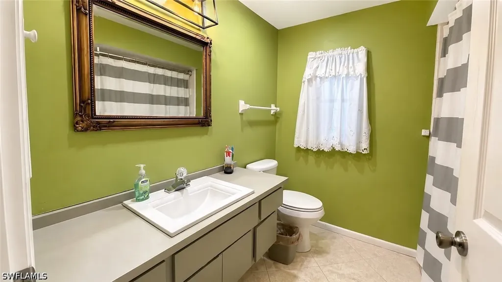 5535 Winkler Road Fort Myers FL 33919