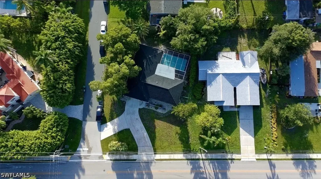 5535 Winkler Road Fort Myers FL 33919