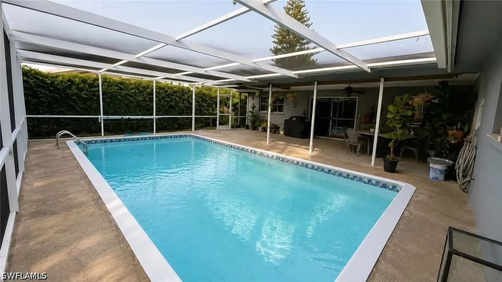 5535 Winkler Road Fort Myers FL 33919