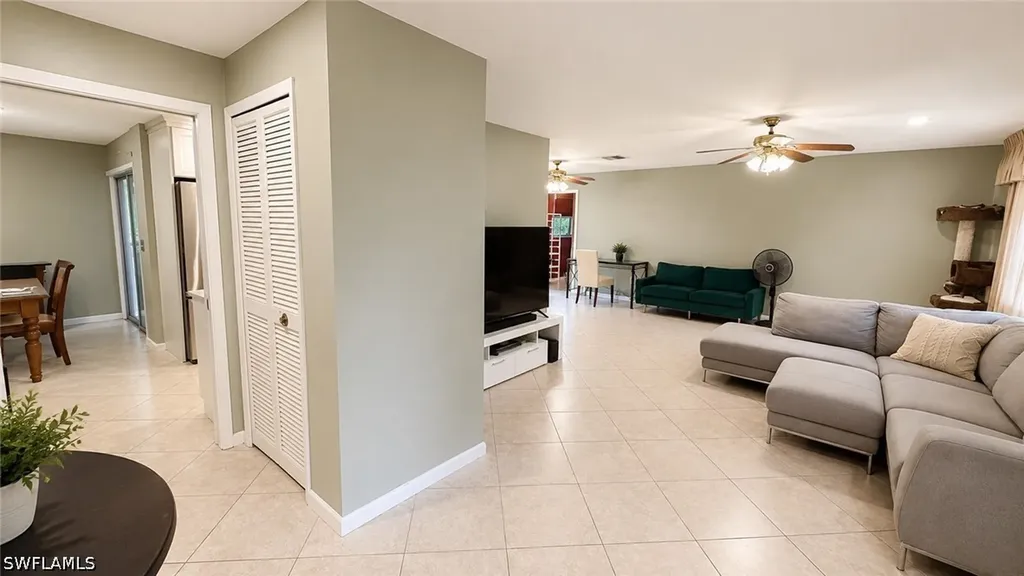 5535 Winkler Road Fort Myers FL 33919