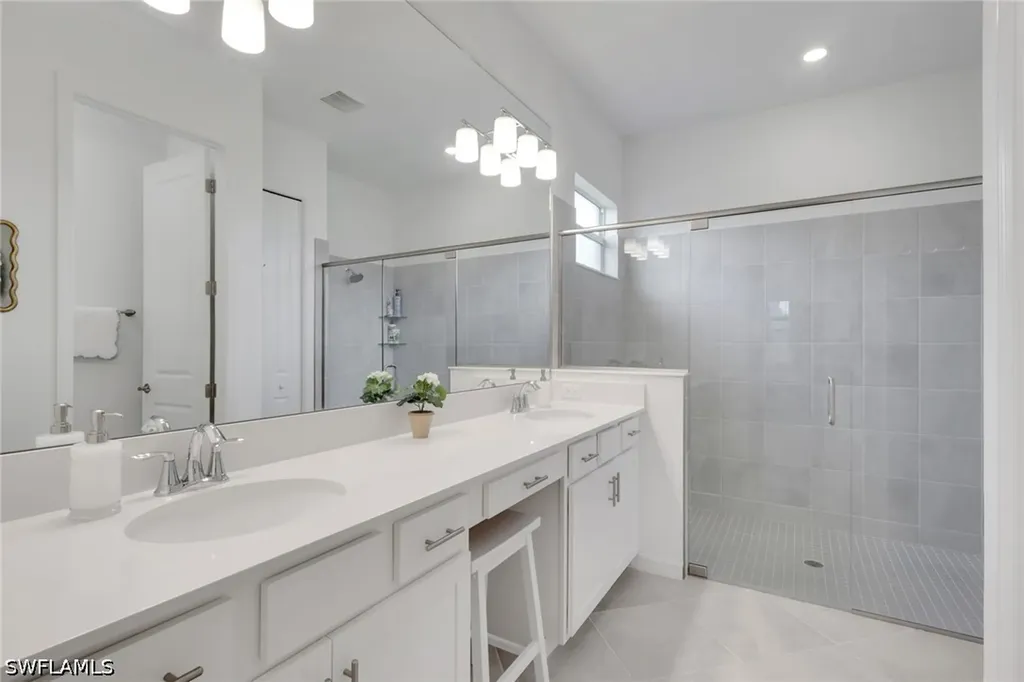 5426 Ternberry Road Ave Maria FL 34142