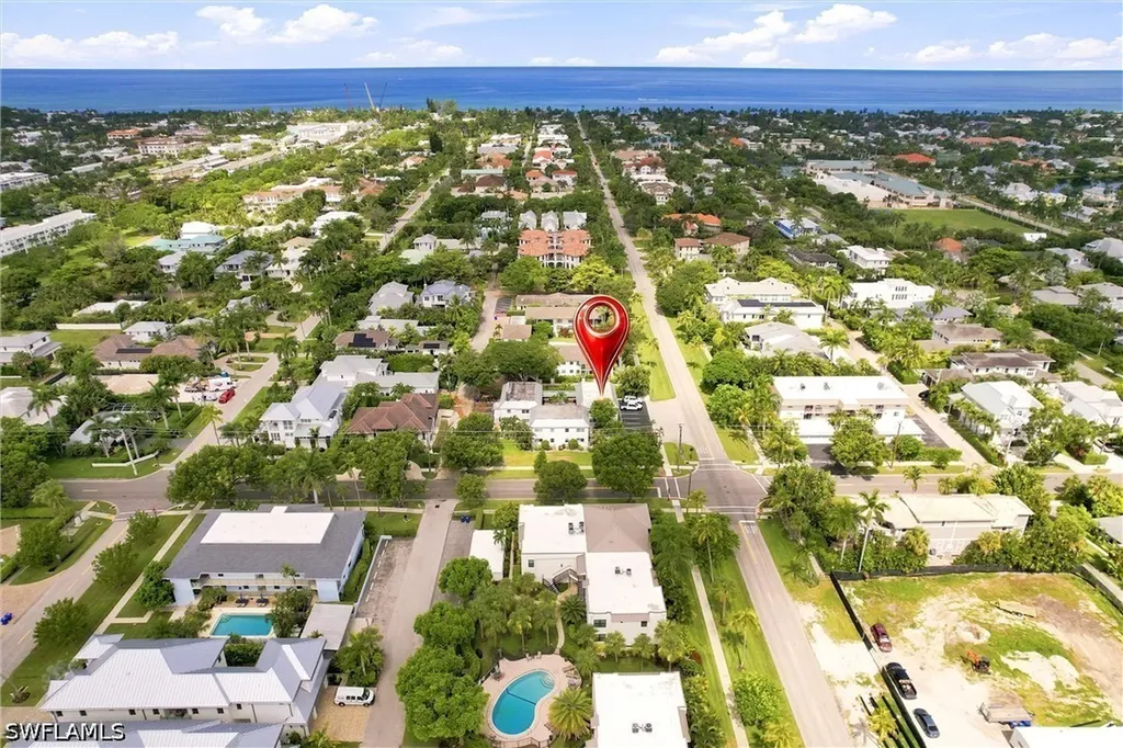 780 10th Avenue S Naples FL 34102