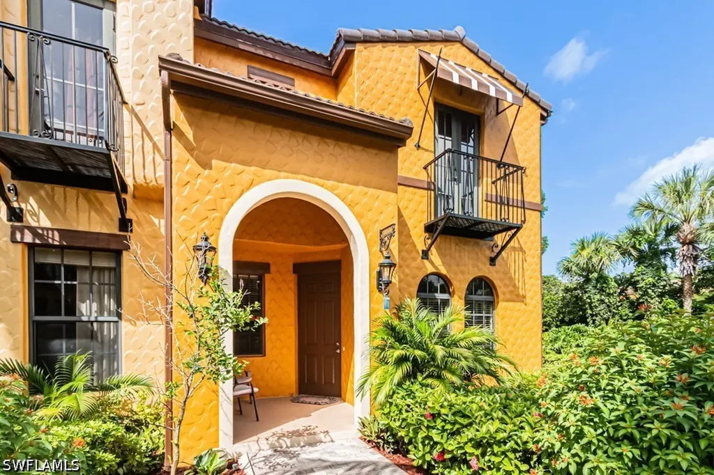 9163 Delano Street Naples FL 34113