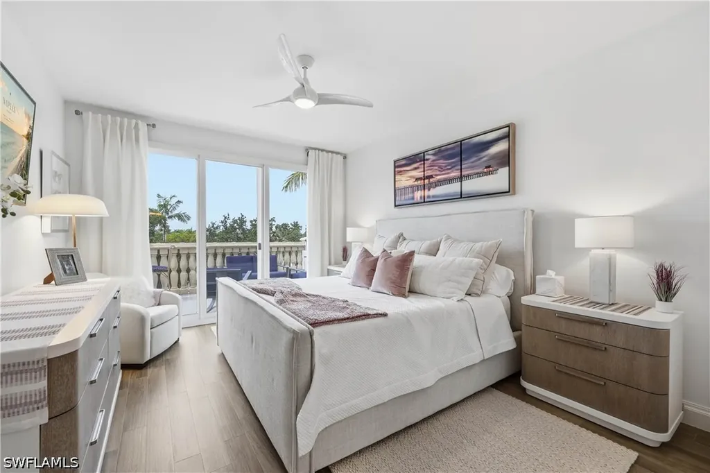 365 5th Avenue S Naples FL 34102