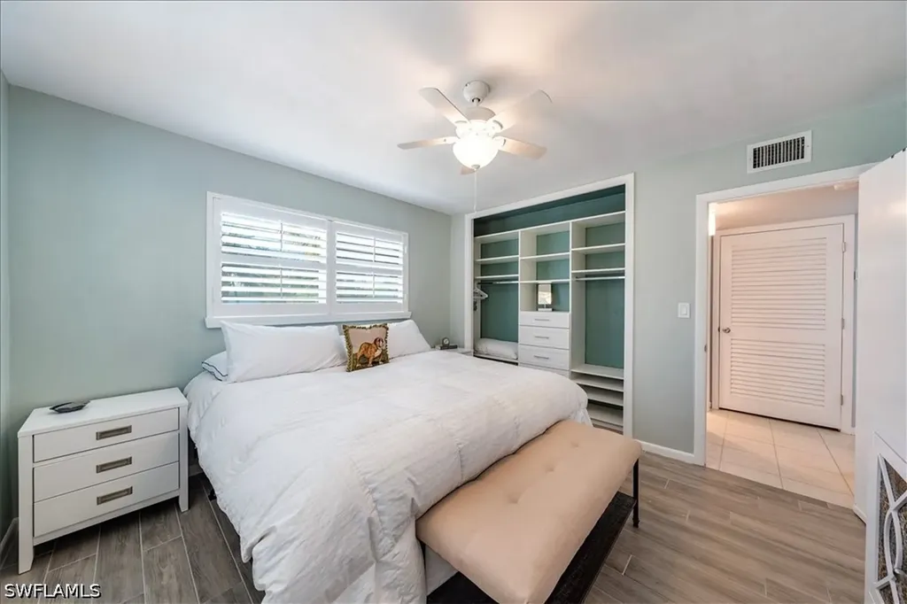 209 8th Avenue S Naples FL 34102