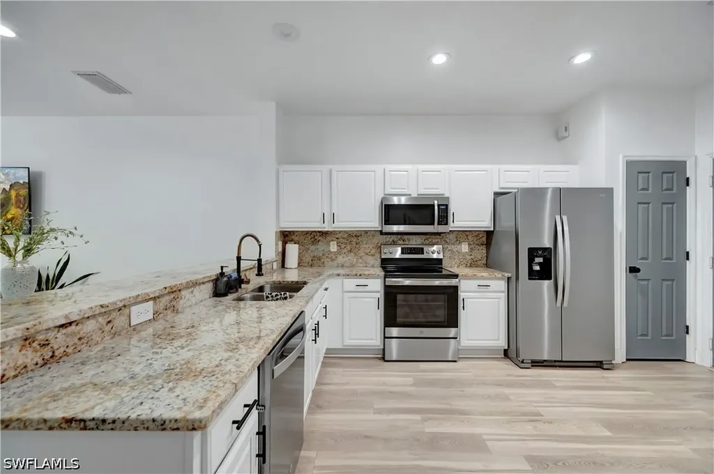 16082 Caldera Lane Naples FL 34110