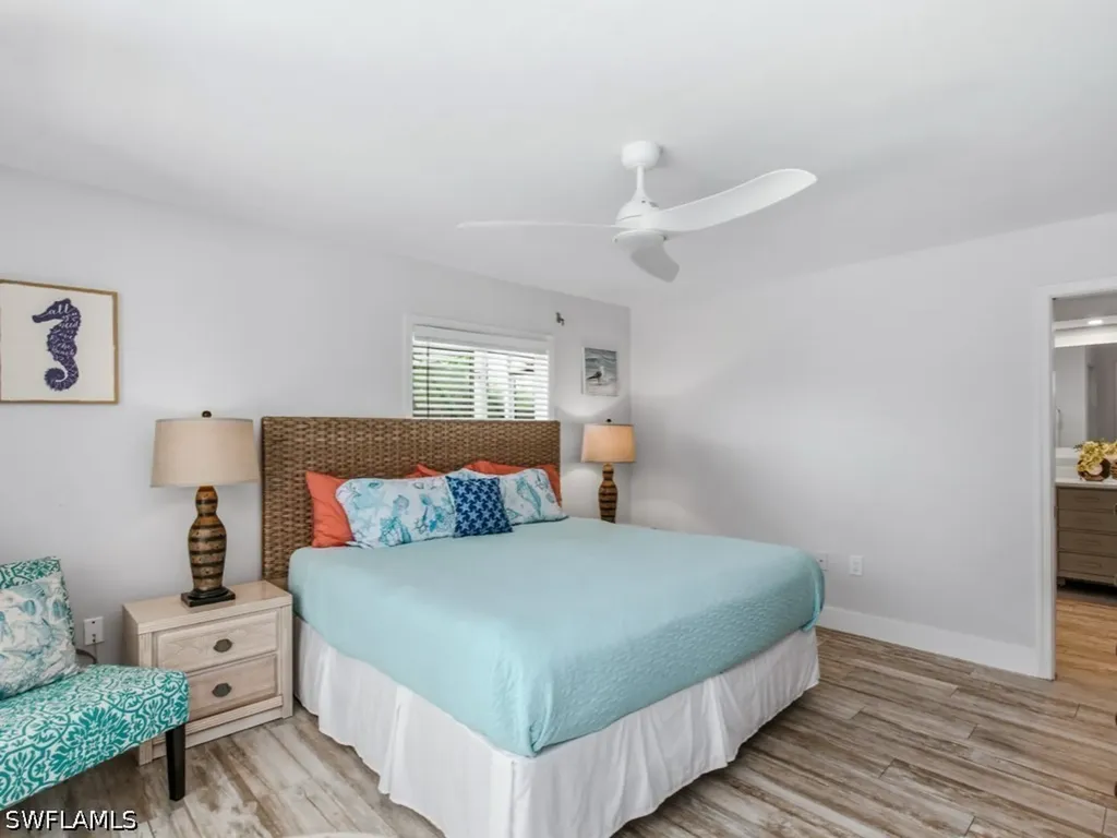 2060 Sheffield Avenue Marco Island FL 34145