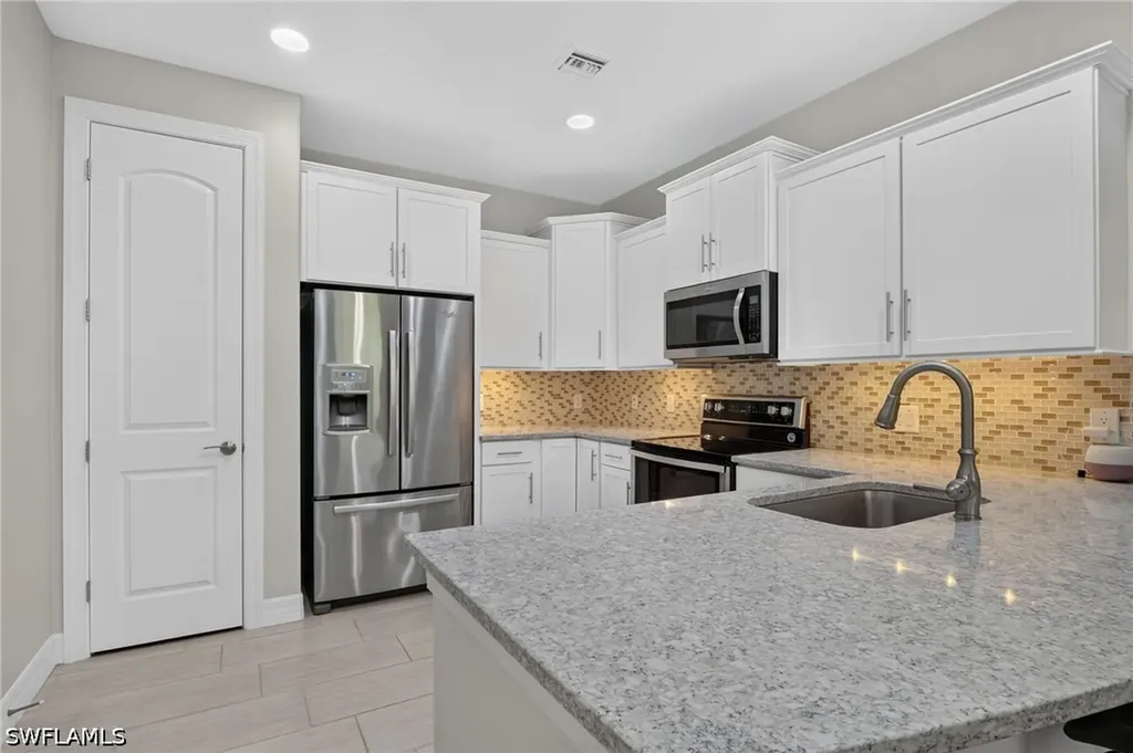 7994 Helena Court Ave Maria FL 34142