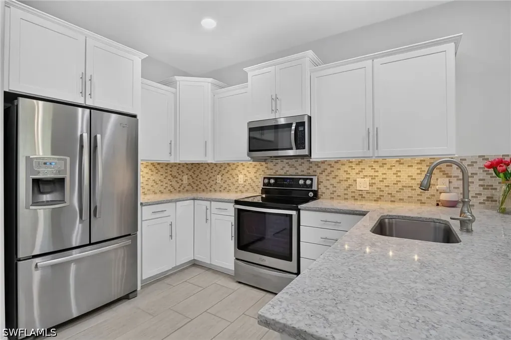 7994 Helena Court Ave Maria FL 34142
