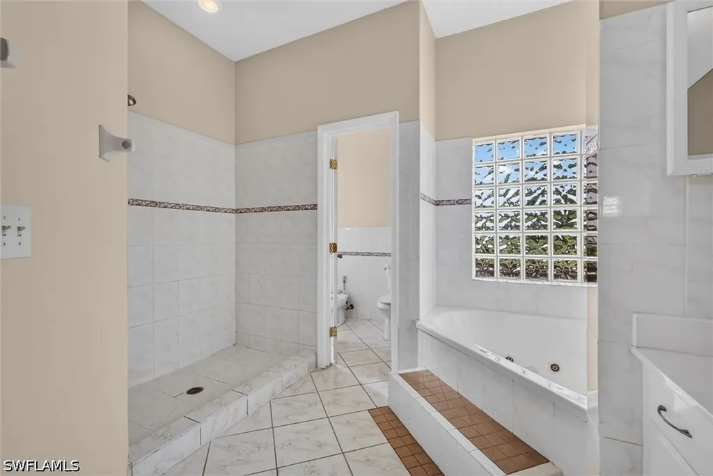 8044 San Carlos Boulevard Fort Myers FL 33967