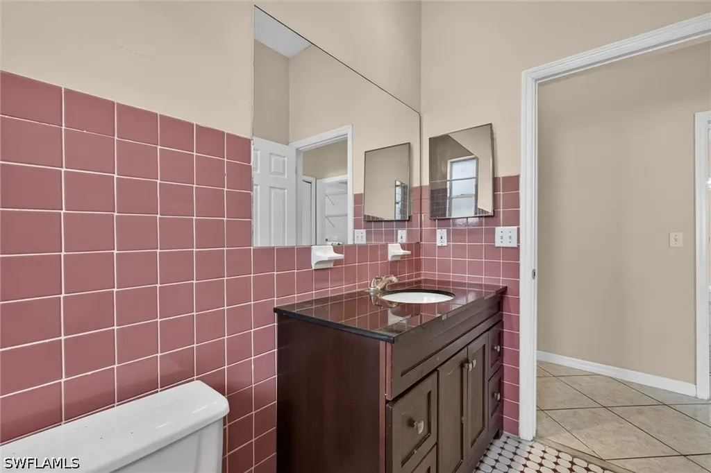 8044 San Carlos Boulevard Fort Myers FL 33967