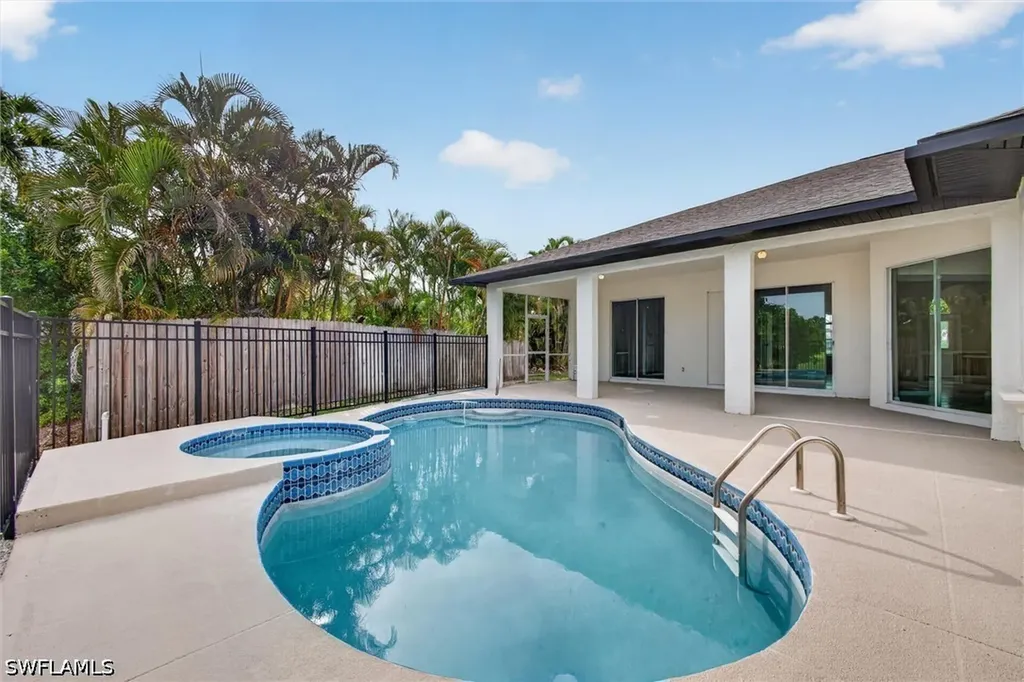 8044 San Carlos Boulevard Fort Myers FL 33967