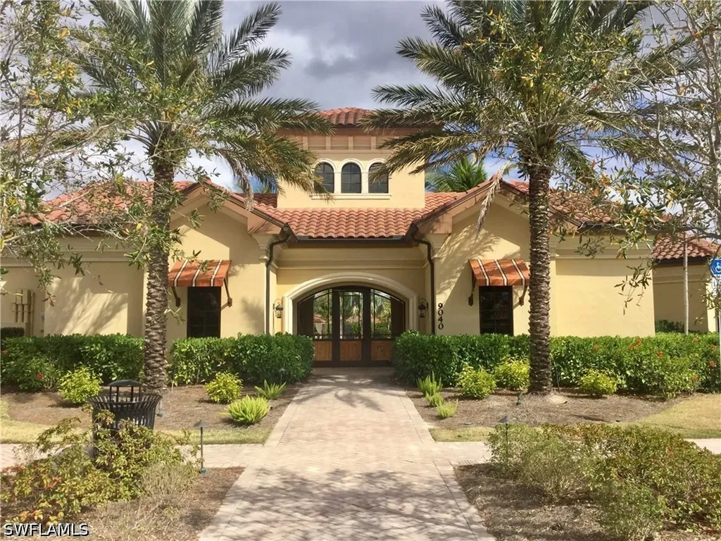 9442 Isla Bella Circle Bonita Springs FL 34135