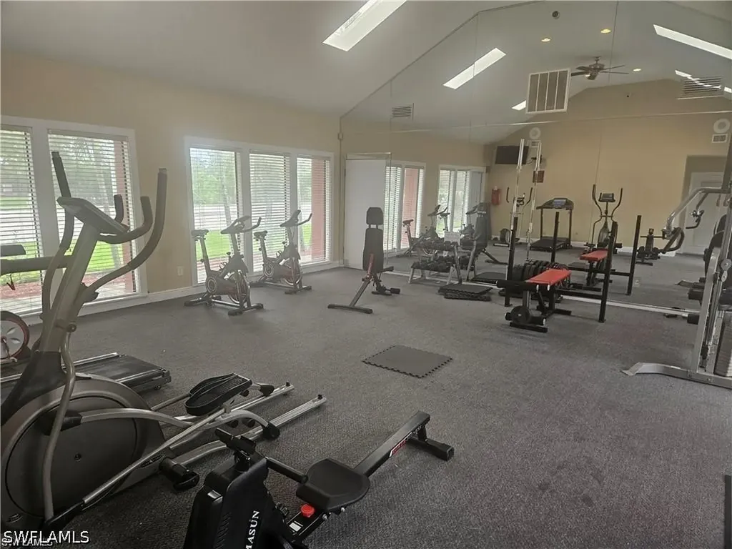 2925 Winkler Avenue Fort Myers FL 33916
