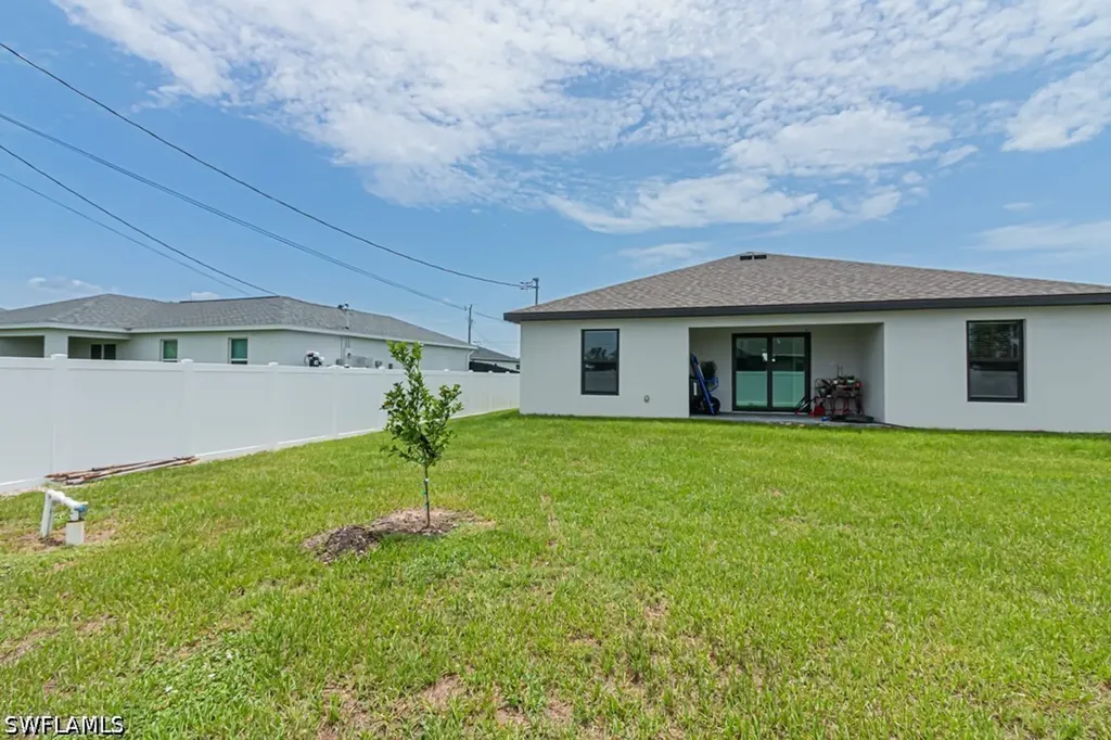 2902 NW 6th Avenue Cape Coral FL 33993