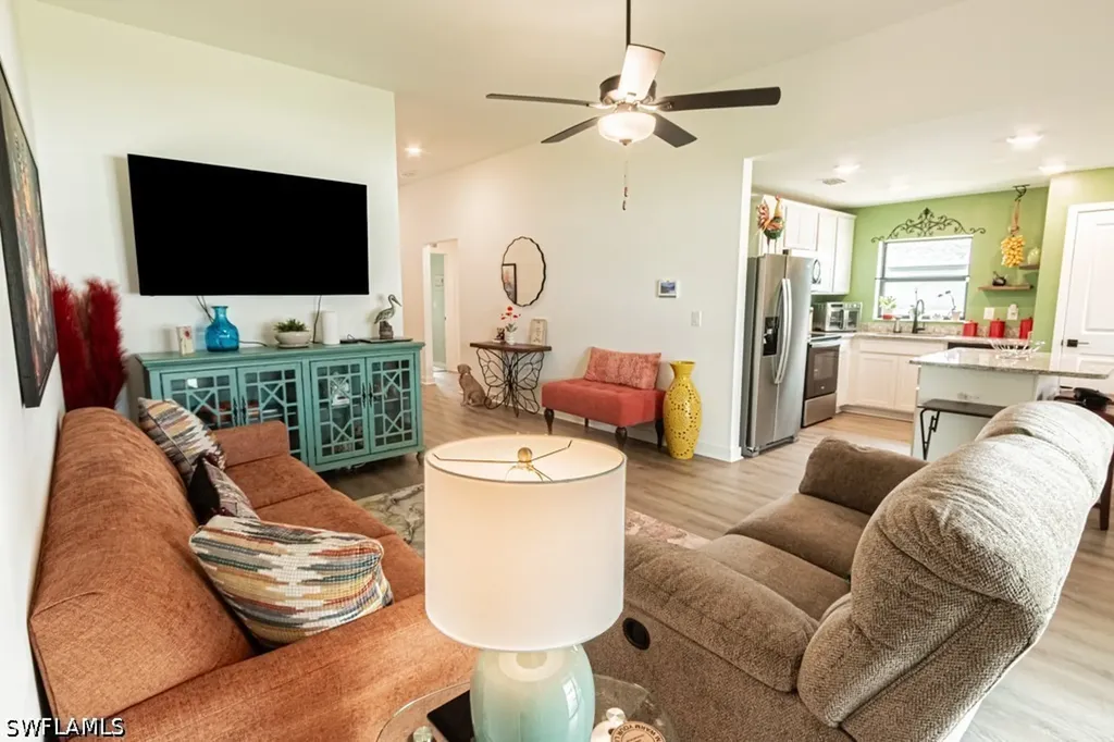 2902 NW 6th Avenue Cape Coral FL 33993