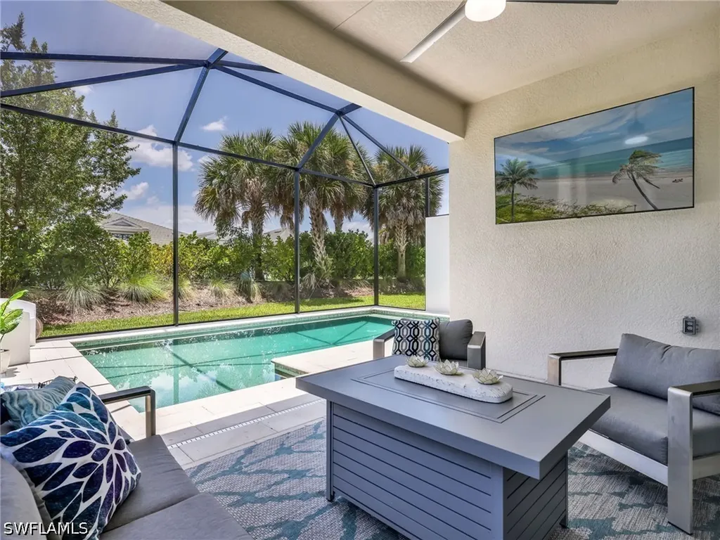 9040 Saint Lucia Drive Naples FL 34114