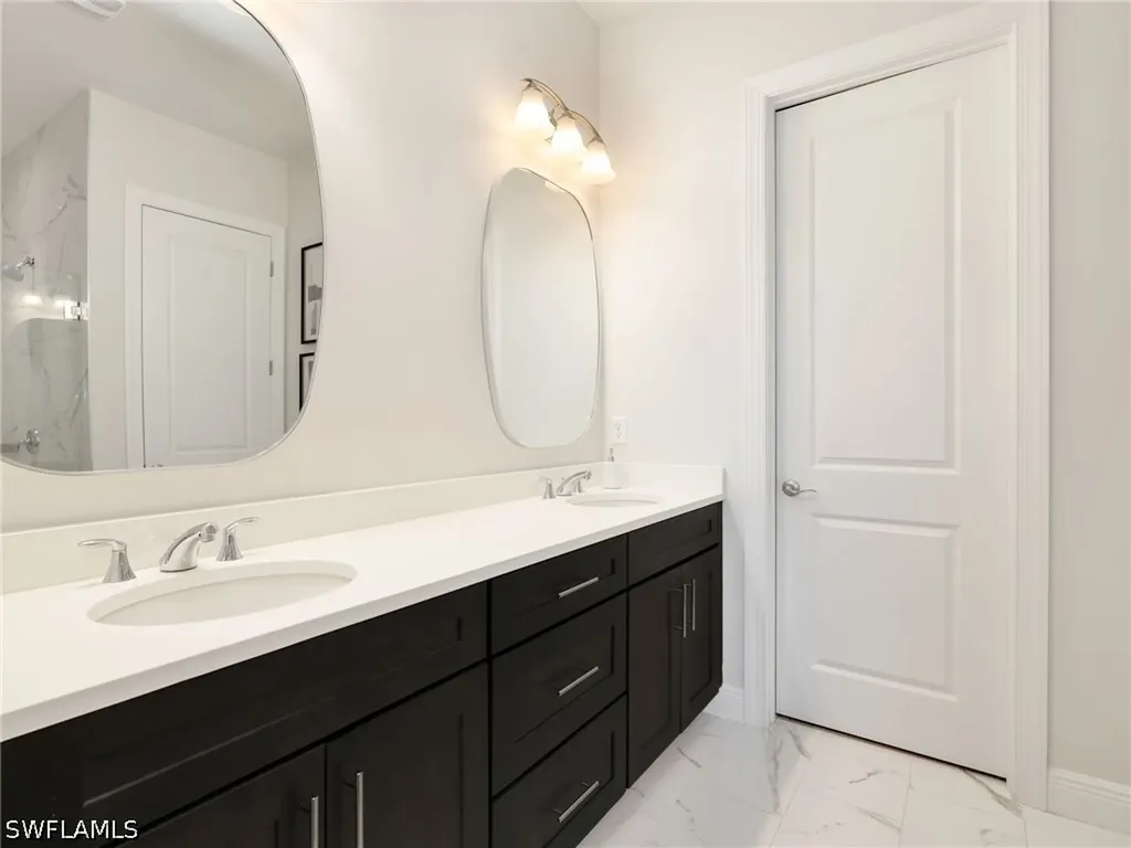 9040 Saint Lucia Drive Naples FL 34114