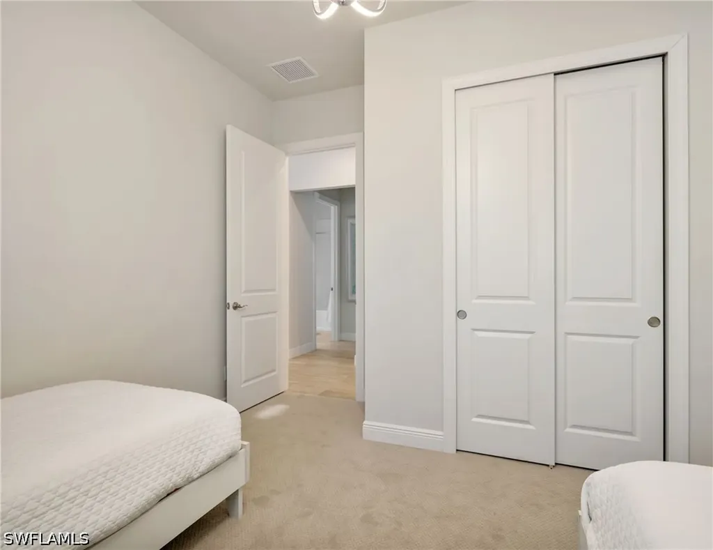 9040 Saint Lucia Drive Naples FL 34114