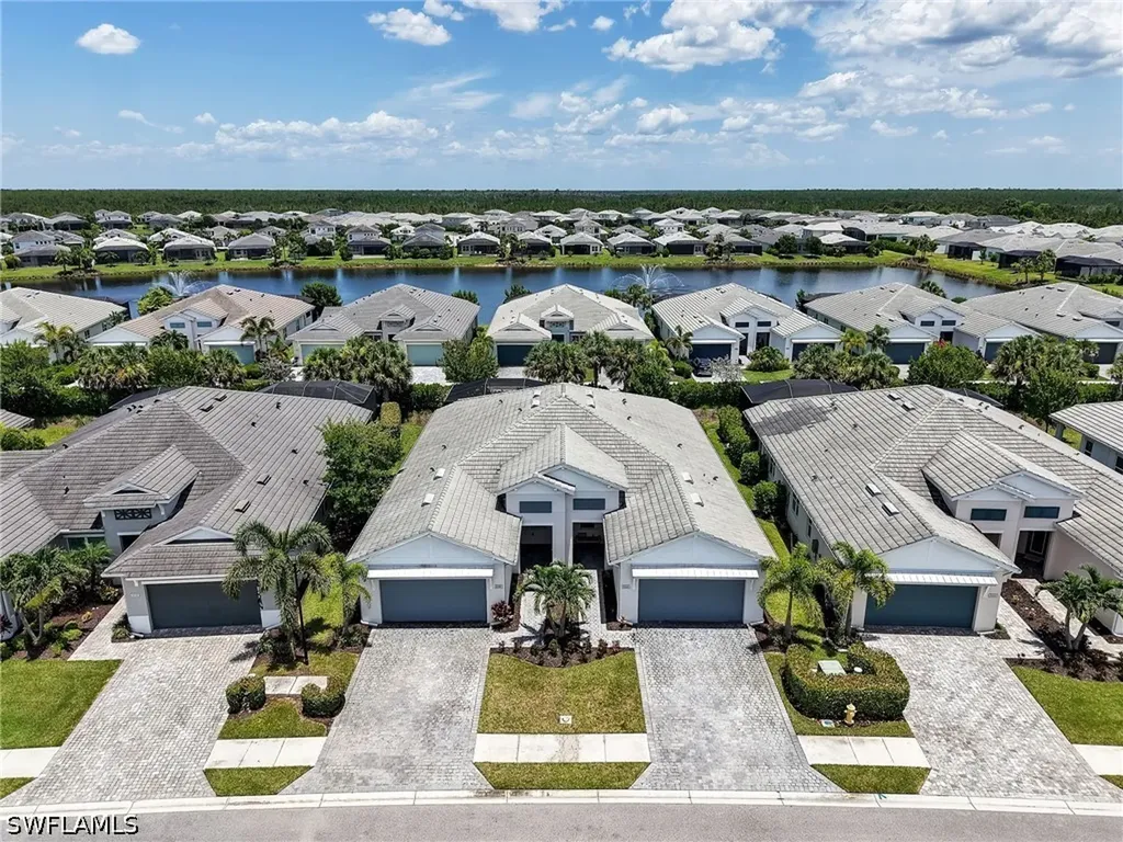 9040 Saint Lucia Drive Naples FL 34114