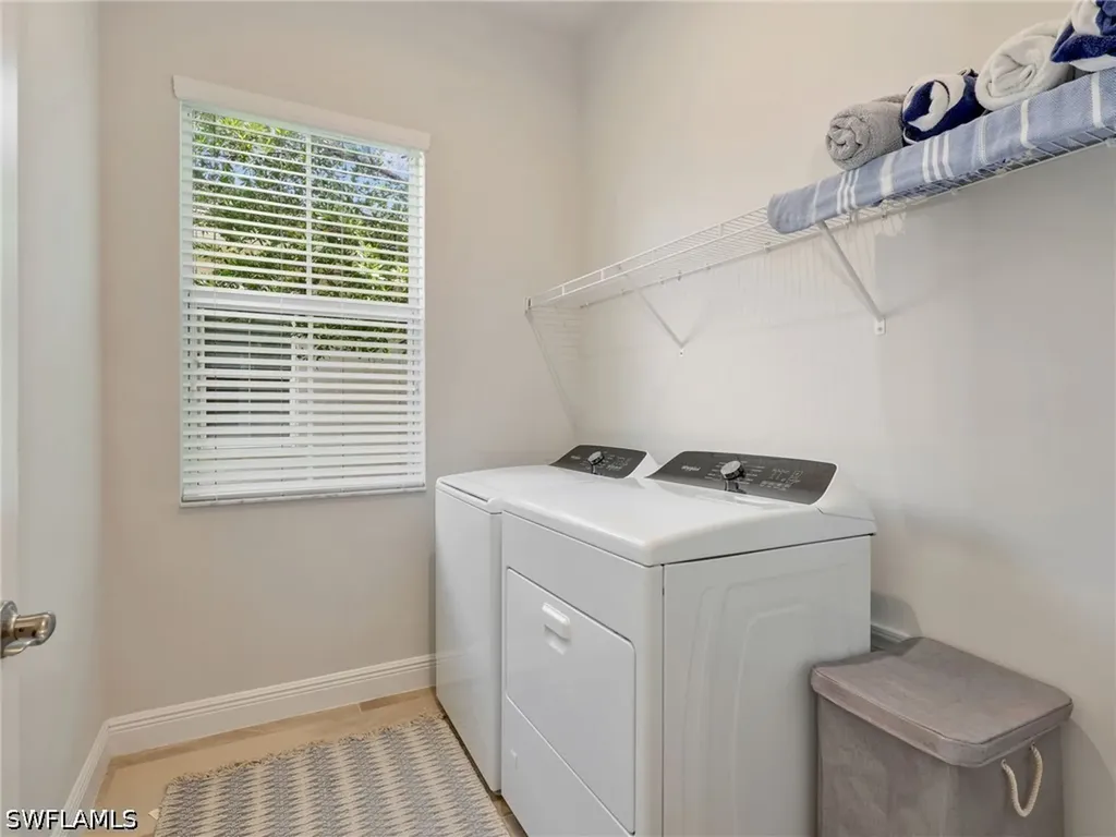 9040 Saint Lucia Drive Naples FL 34114