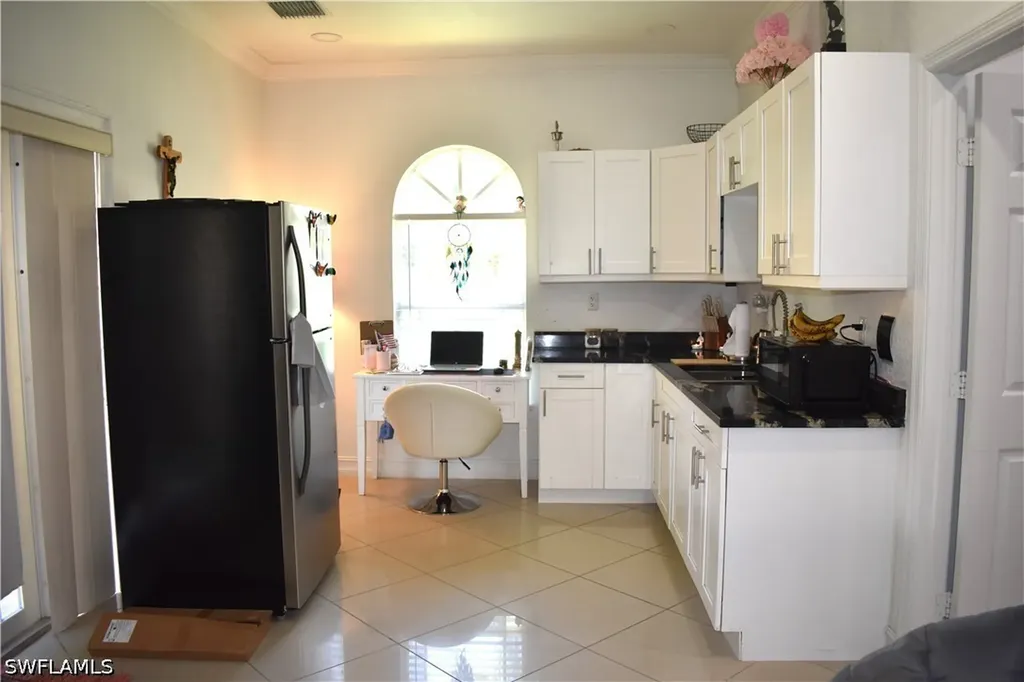 3670 8th Avenue SE Naples FL 34117