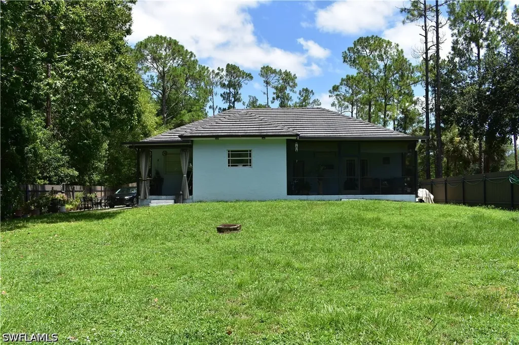 3670 8th Avenue SE Naples FL 34117