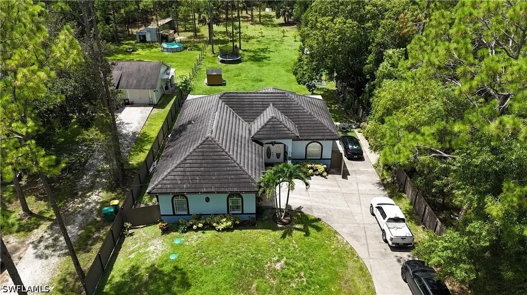 3670 8th Avenue SE Naples FL 34117