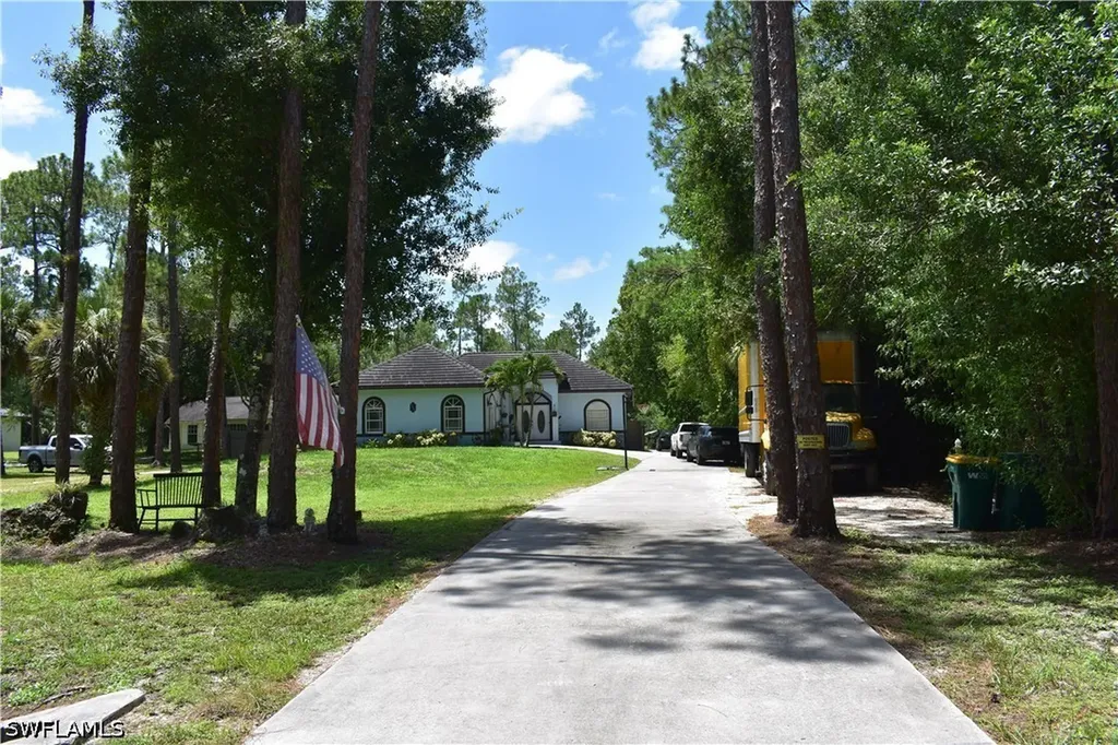 3670 8th Avenue SE Naples FL 34117