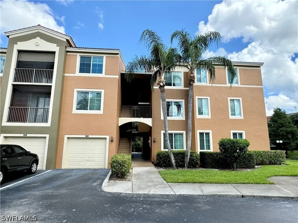 1220 Reserve Way Naples FL 34105