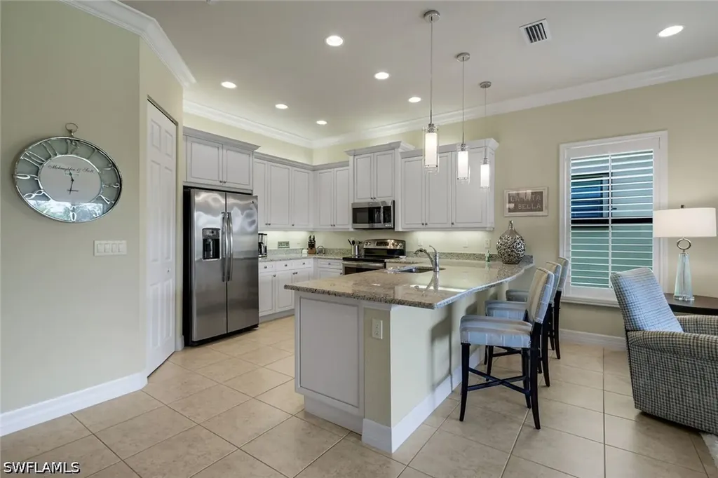 13556 Coronado Drive Naples FL 34109