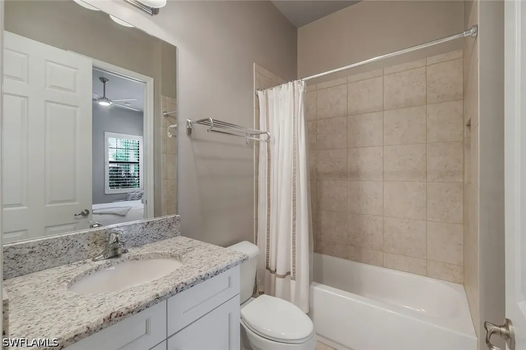 13556 Coronado Drive Naples FL 34109