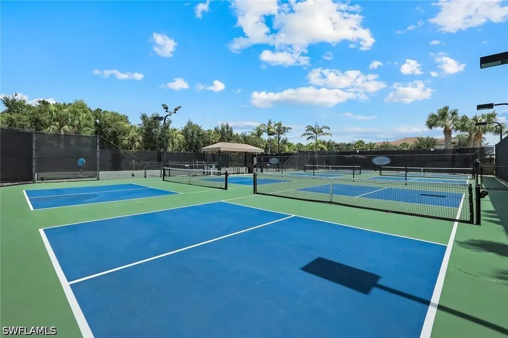 13556 Coronado Drive Naples FL 34109