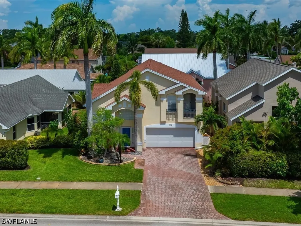 3570 Kent Drive Naples FL 34112