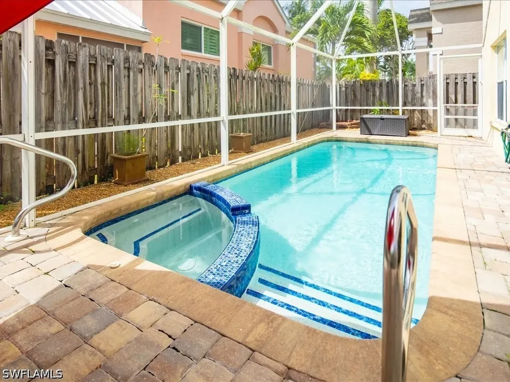 3570 Kent Drive Naples FL 34112