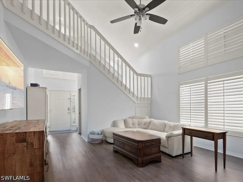 3570 Kent Drive Naples FL 34112