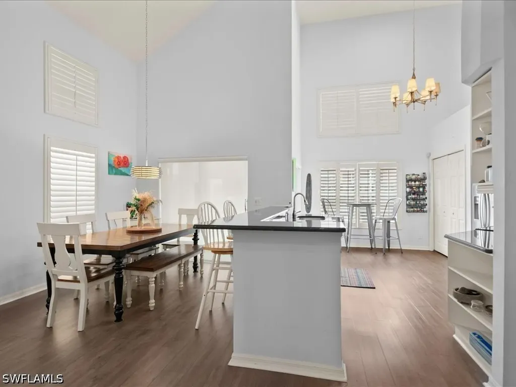 3570 Kent Drive Naples FL 34112