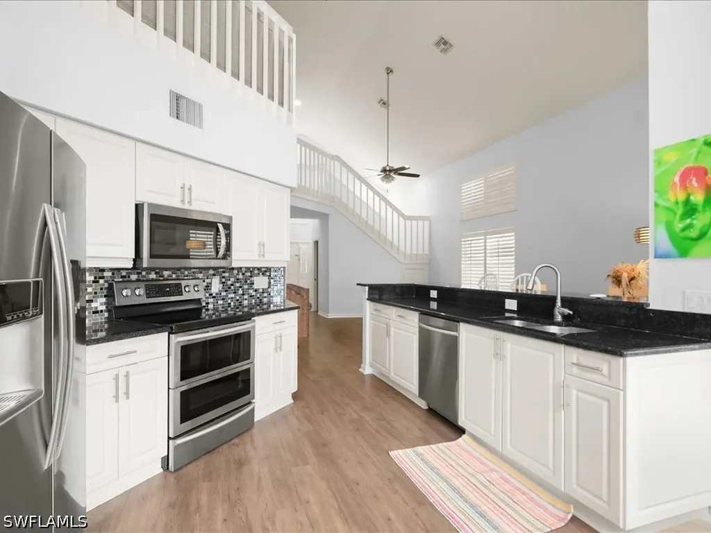 3570 Kent Drive Naples FL 34112