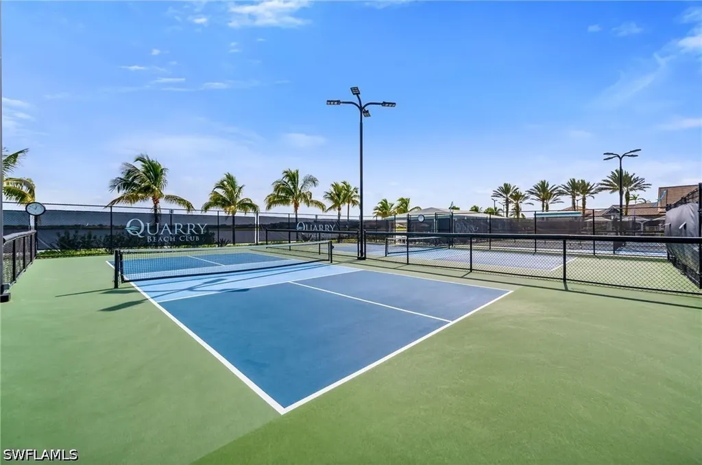 9343 Fieldstone Lane Naples FL 34120