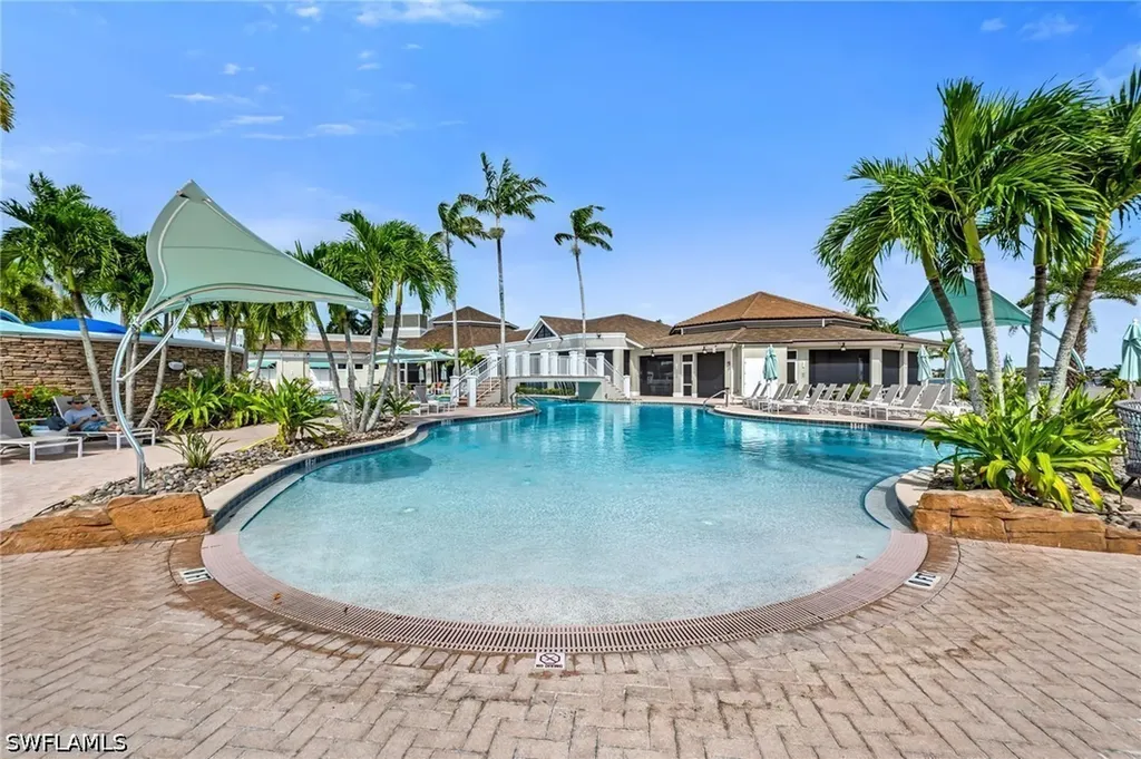 9343 Fieldstone Lane Naples FL 34120