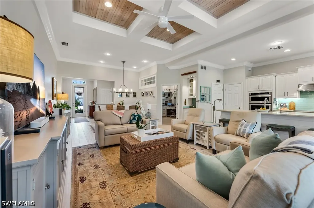 9343 Fieldstone Lane Naples FL 34120
