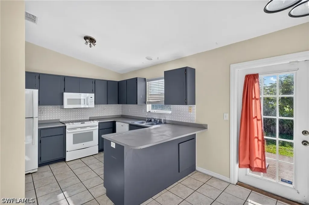 18335 Heather Road Fort Myers FL 33967