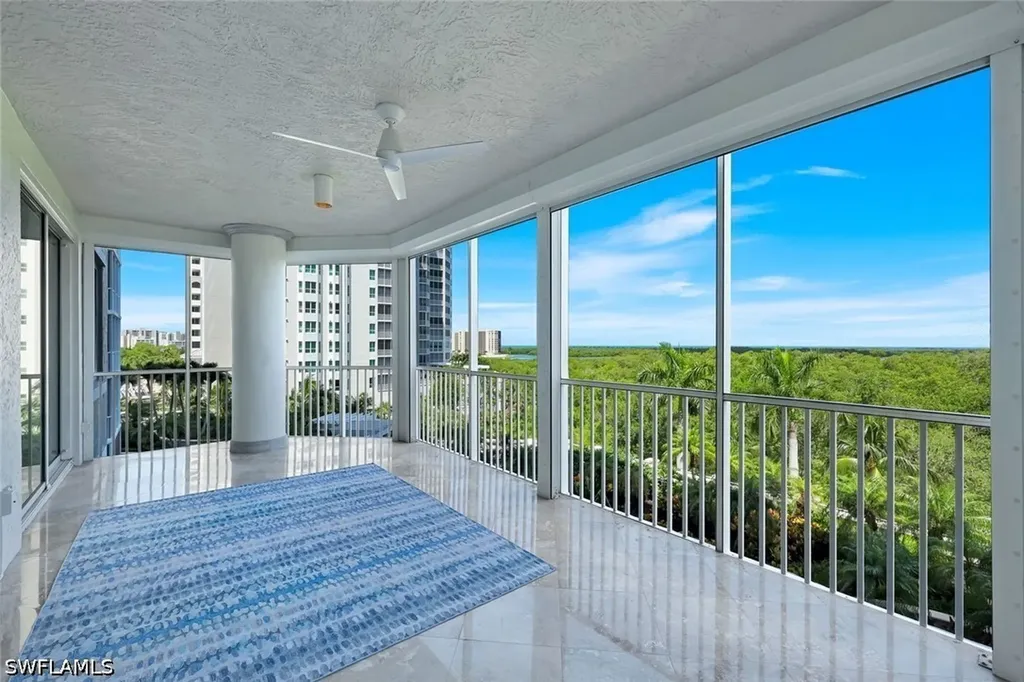 275 Indies Way Naples FL 34110