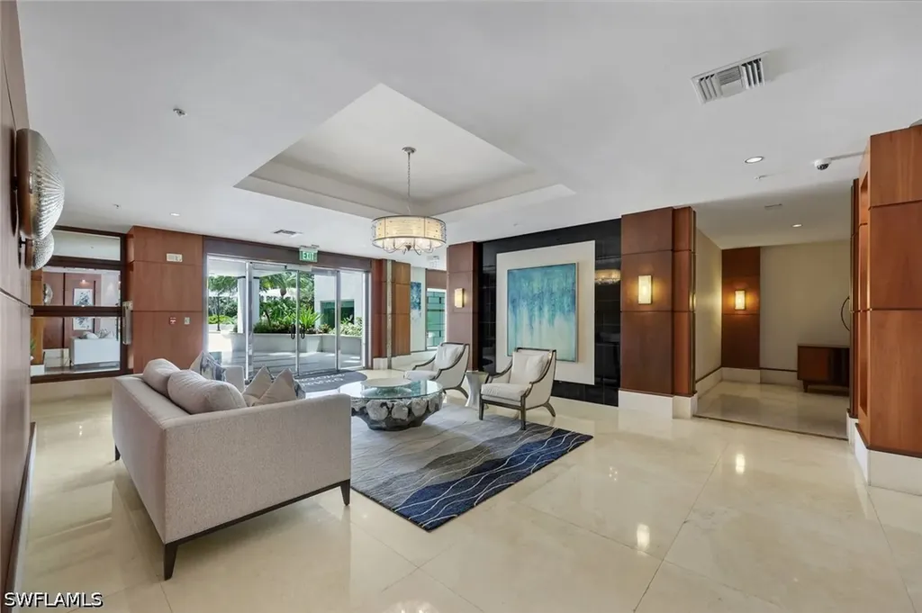 275 Indies Way Naples FL 34110