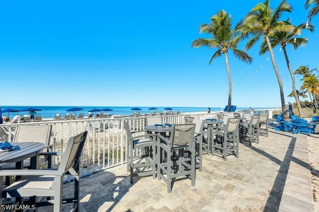 275 Indies Way Naples FL 34110