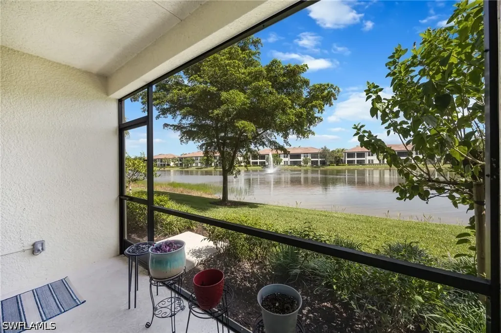 15122 Palmer Lake Circle Naples FL 34109